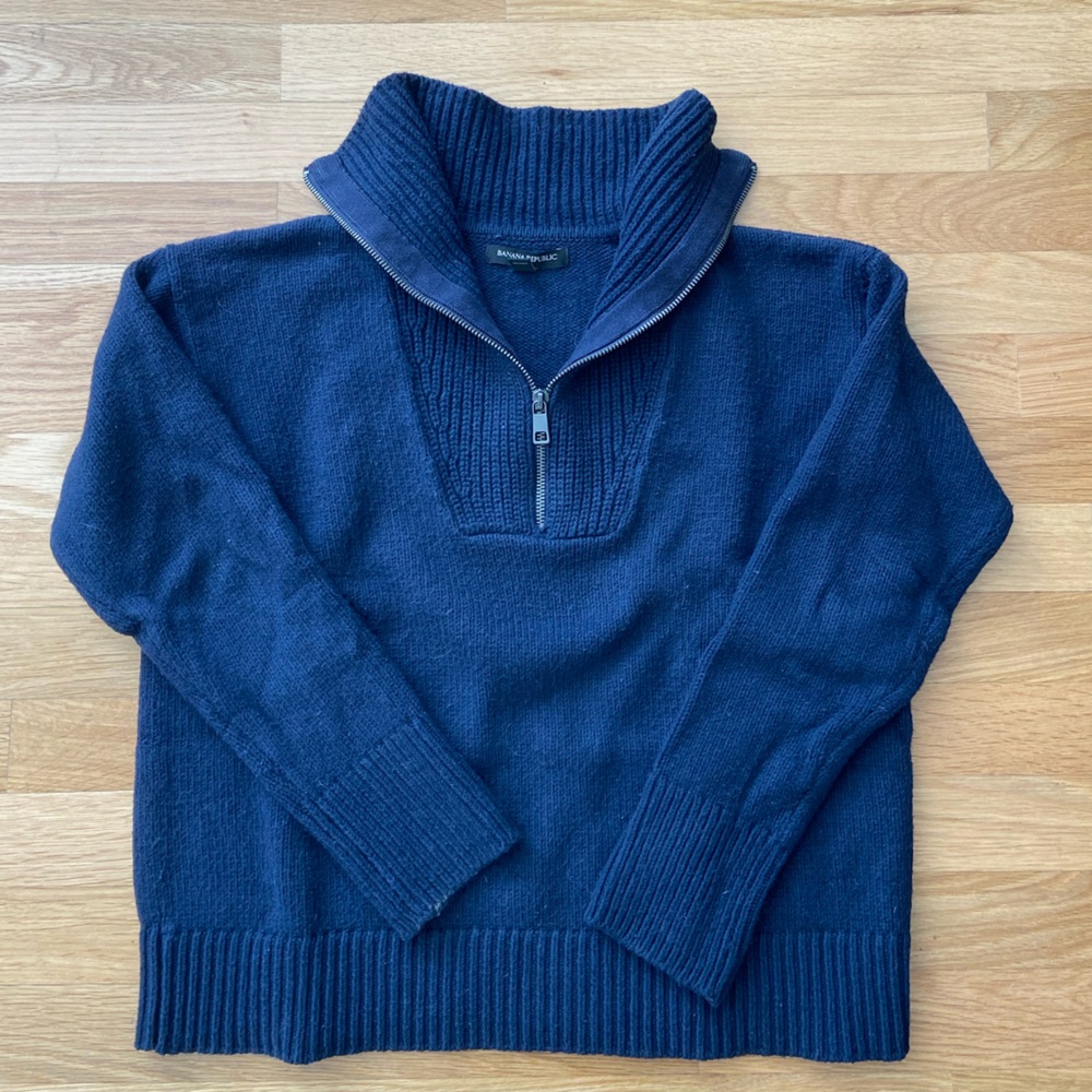 Banana Republic sweater, Navy, size small.